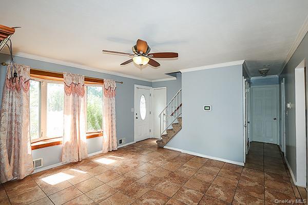 Single Family Inchcape Suffolk County, NY 11706, MLS-908518-2