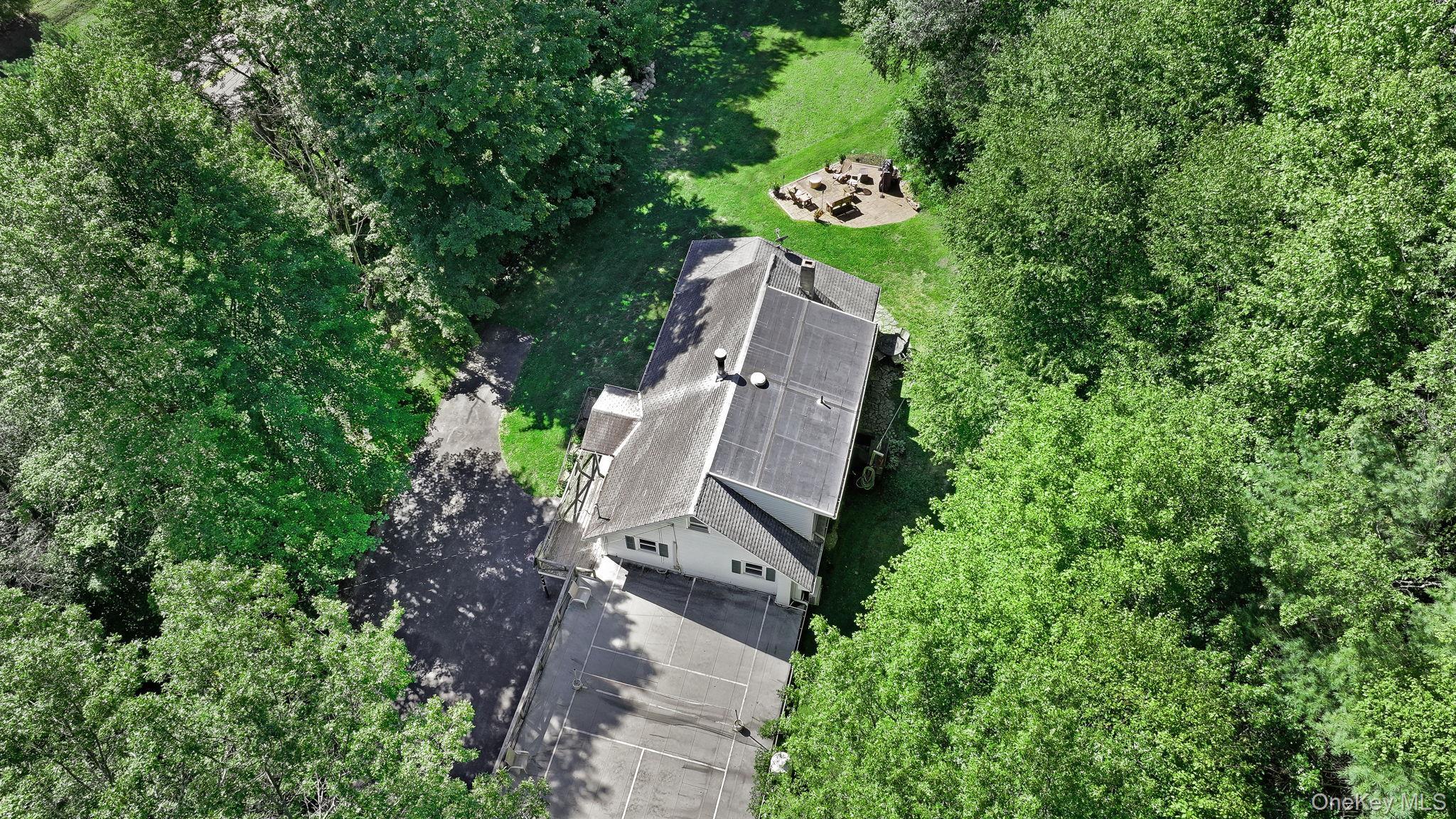 Single Family Kingston Sullivan County, NY 12790, MLS-908601-9