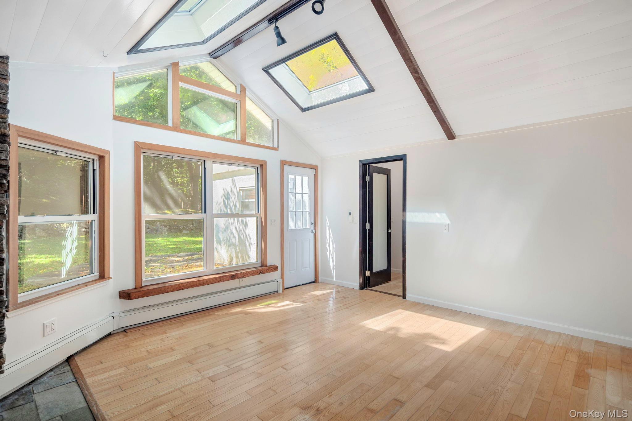 Single Family Mt Airy  Westchester County, NY 10520, MLS-908606-14