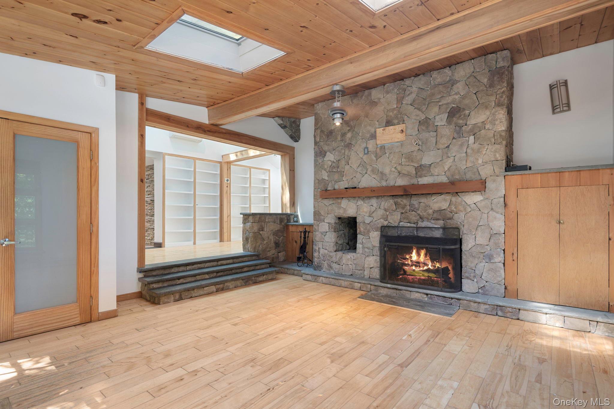 Single Family Mt Airy  Westchester County, NY 10520, MLS-908606-15