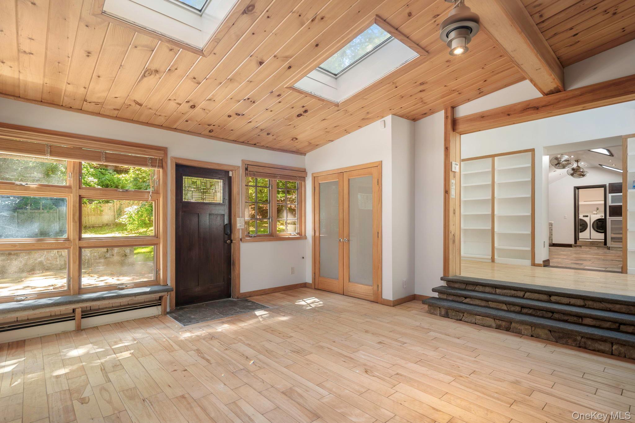 Single Family Mt Airy  Westchester County, NY 10520, MLS-908606-17