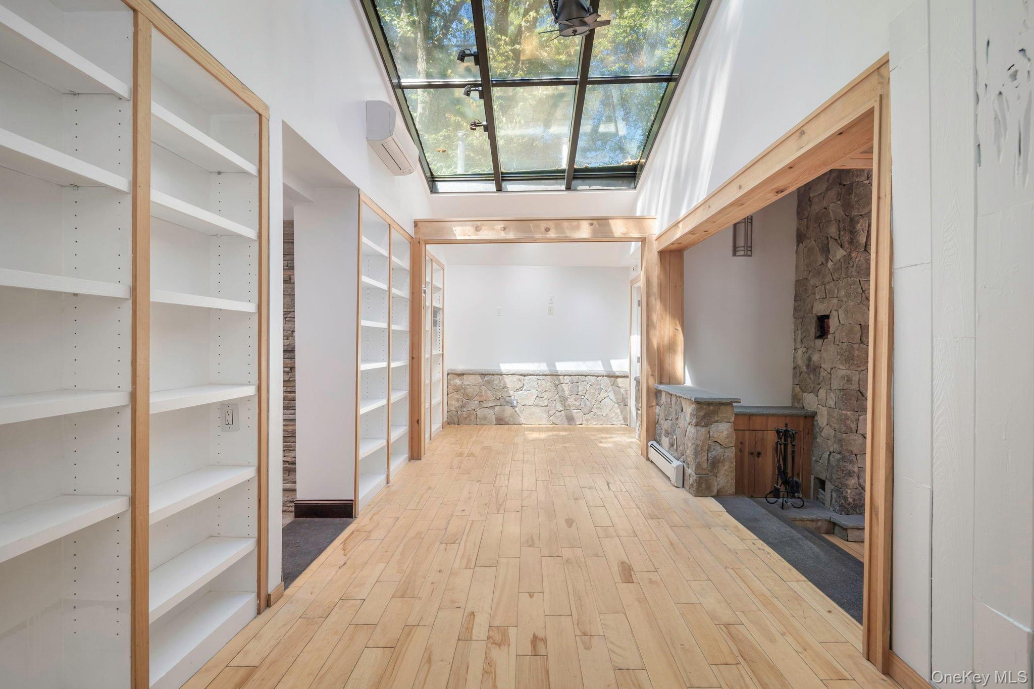 Single Family Mt Airy  Westchester County, NY 10520, MLS-908606-18