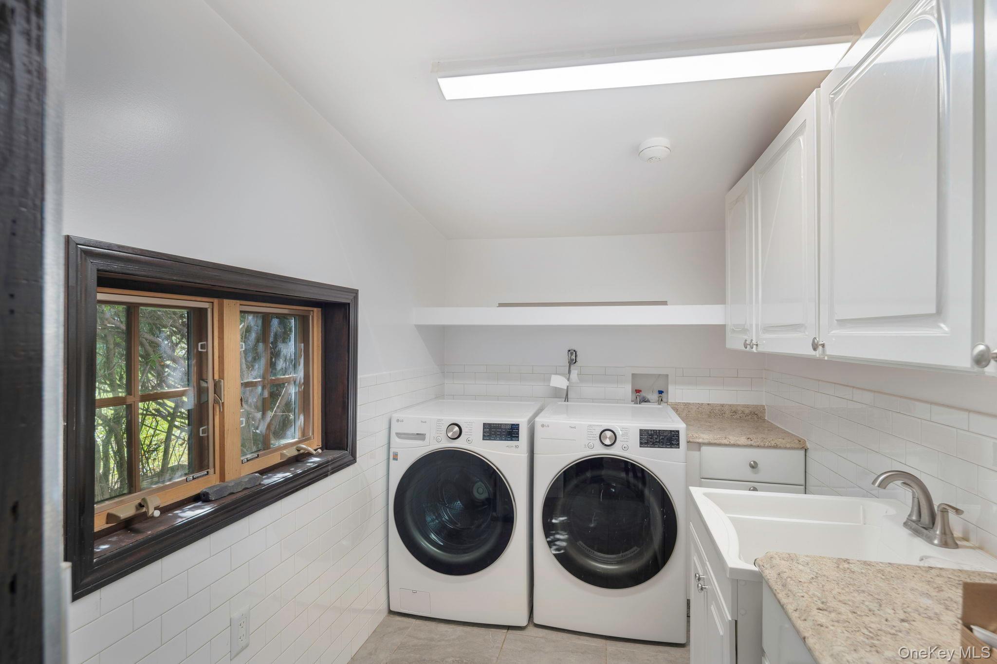 Single Family Mt Airy  Westchester County, NY 10520, MLS-908606-26