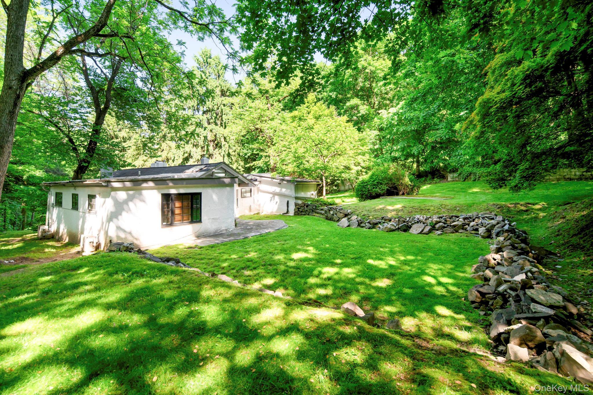 Single Family Mt Airy  Westchester County, NY 10520, MLS-908606-4