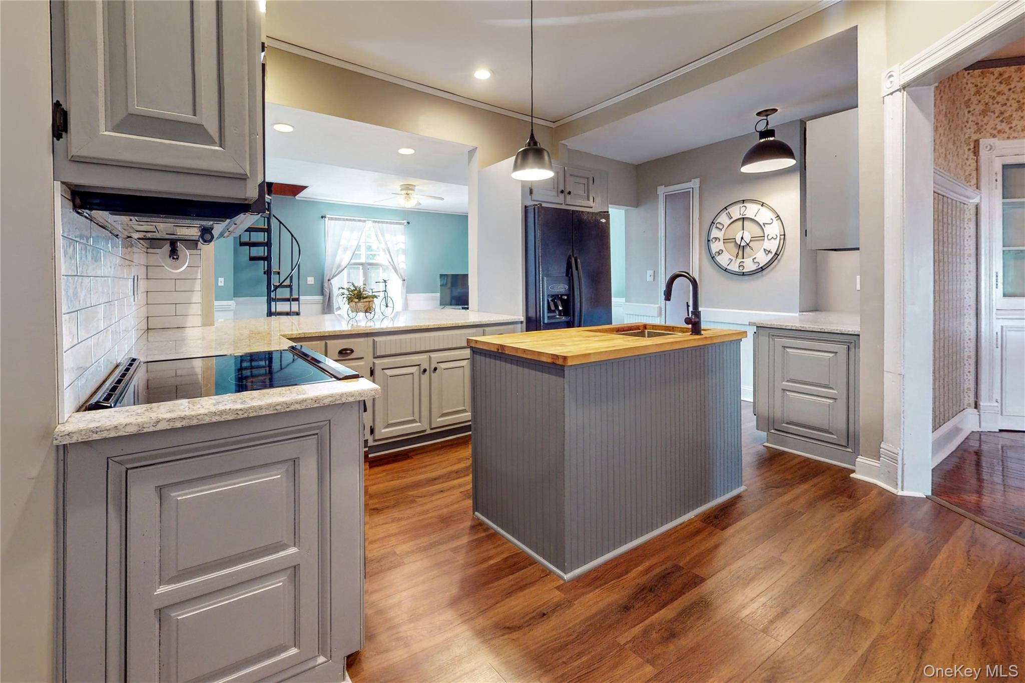 Single Family Walnut Orange County, NY 12586, MLS-908626-17