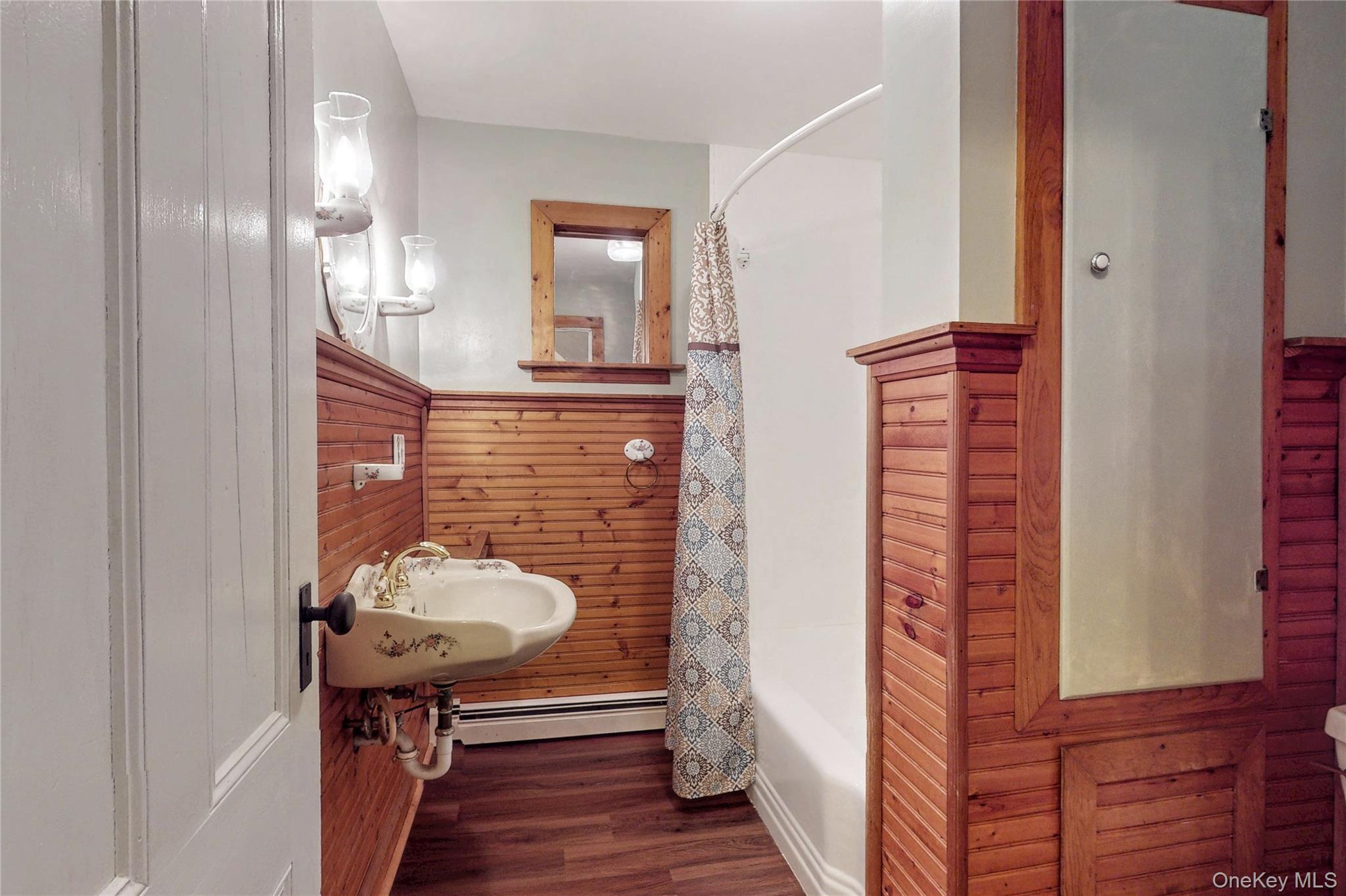 Single Family Walnut Orange County, NY 12586, MLS-908626-34