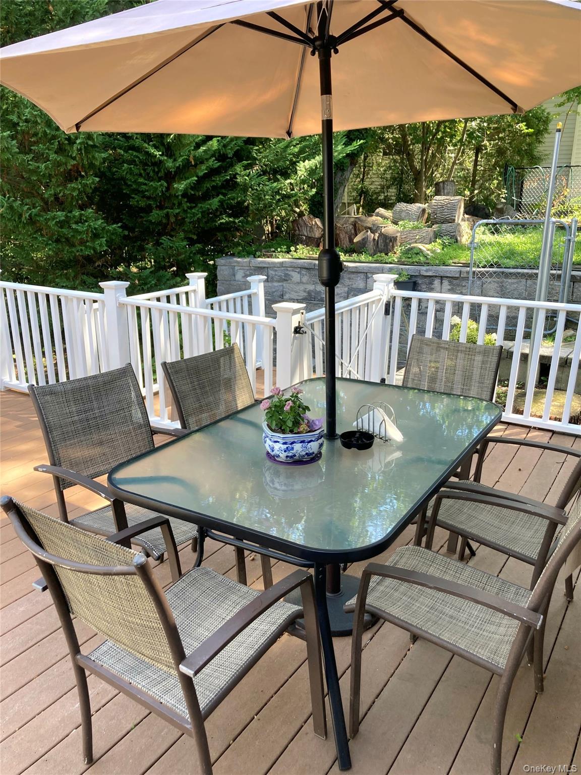 Single Family Aloma  Suffolk County, NY 11778, MLS-908635-19