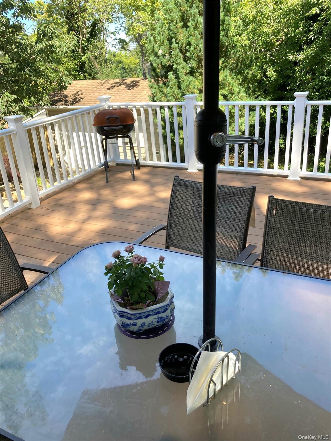 Single Family Aloma  Suffolk County, NY 11778, MLS-908635-20