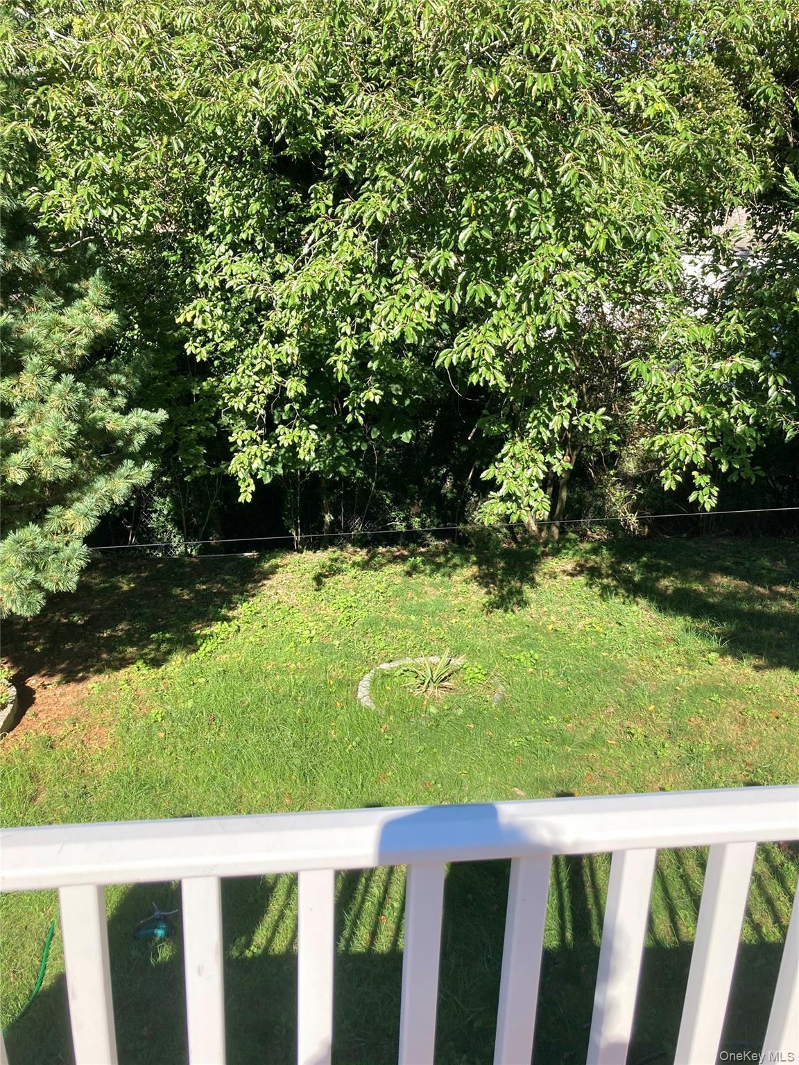 Single Family Aloma  Suffolk County, NY 11778, MLS-908635-25