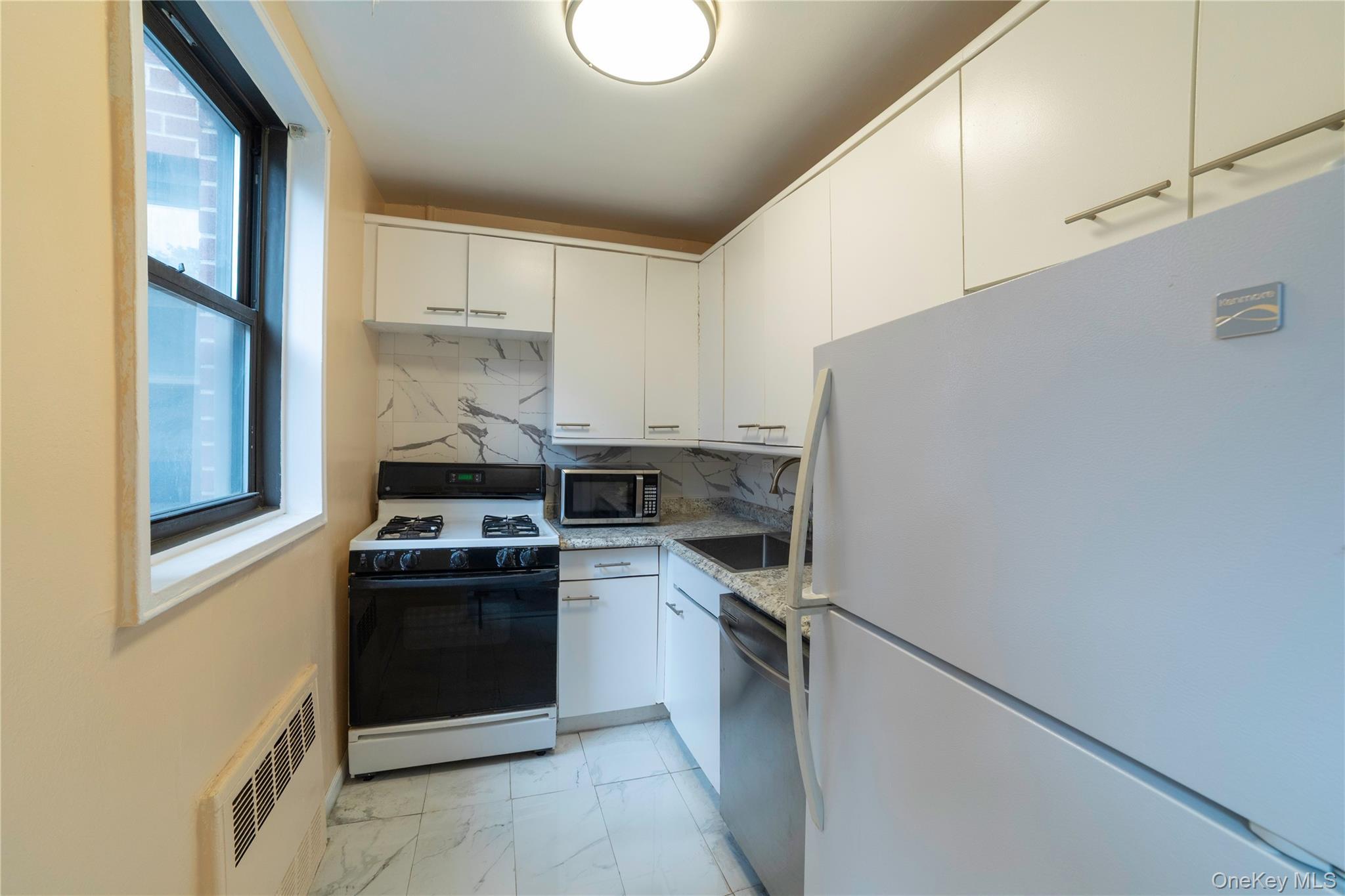 Coop 51st  Brooklyn, NY 11234, MLS-908636-4