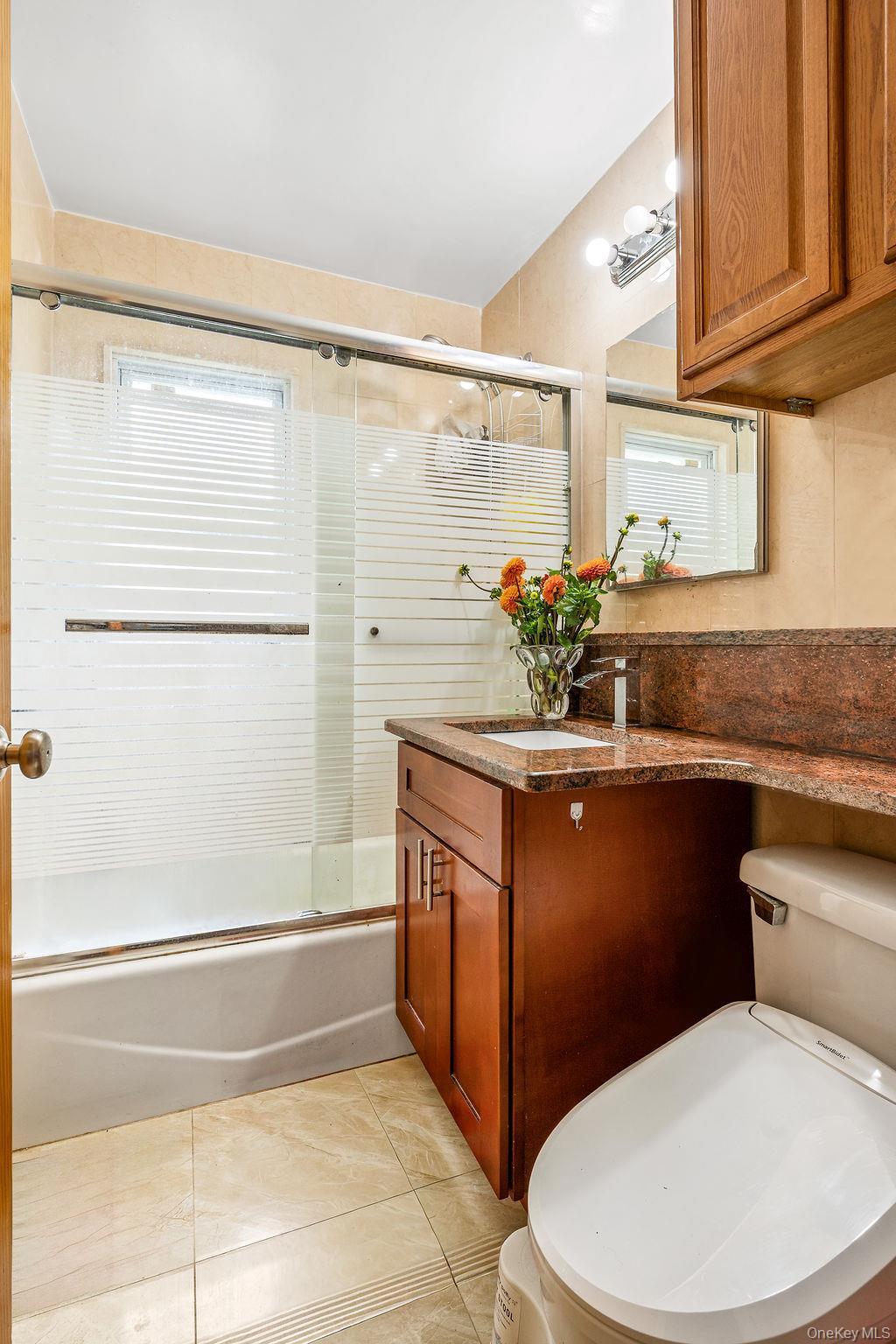 Single Family 17th Queens, NY 11360, MLS-908669-12