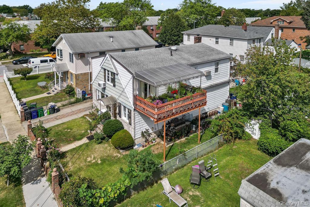 Single Family 17th Queens, NY 11360, MLS-908669-15