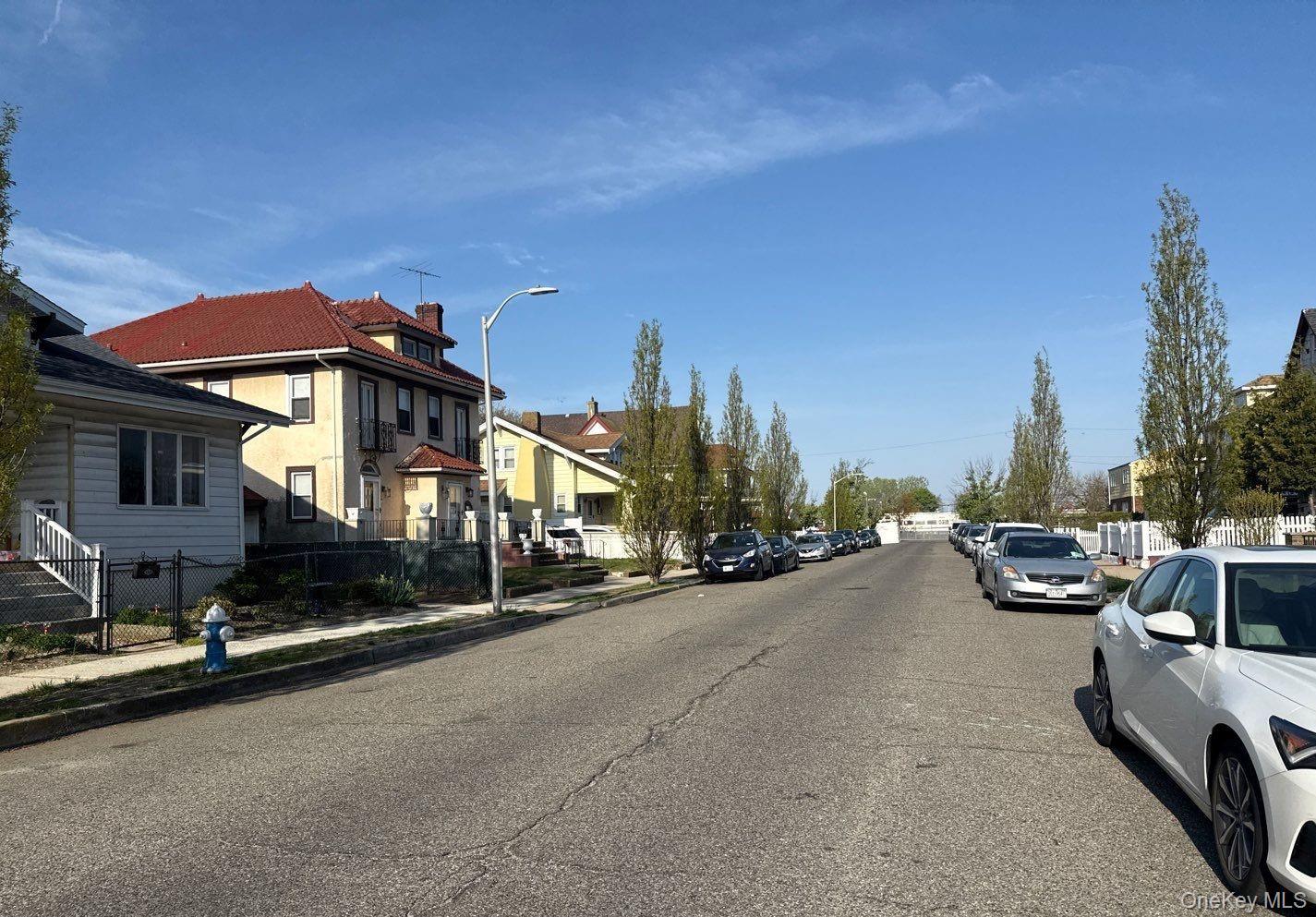 Single Family Hudson  Nassau County, NY 11561, MLS-908712-4