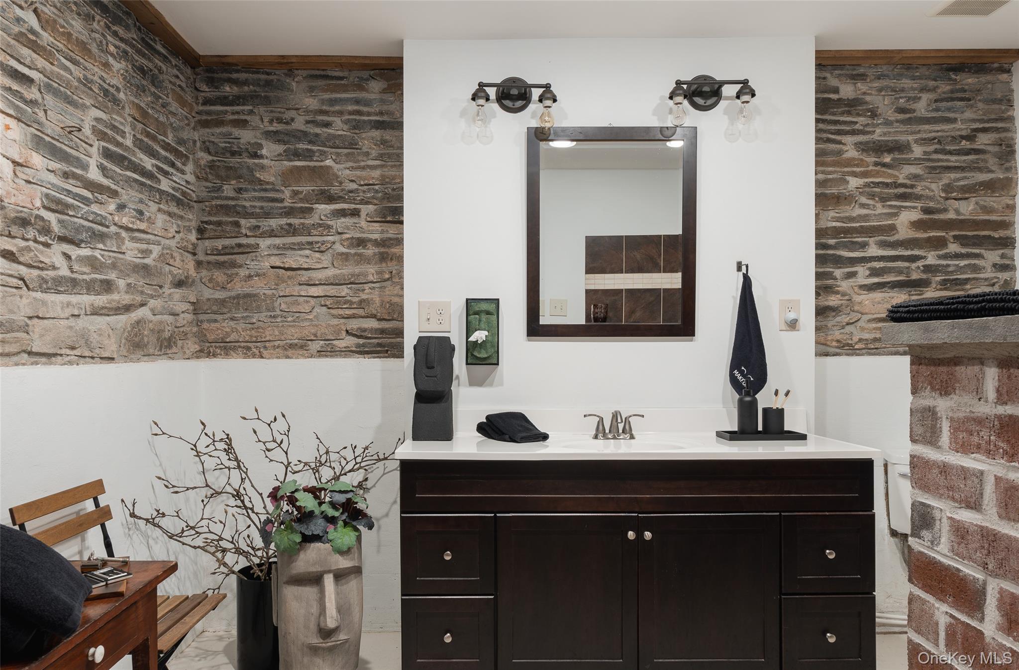 Single Family Saugerties  Ulster County, NY 12477, MLS-908745-34