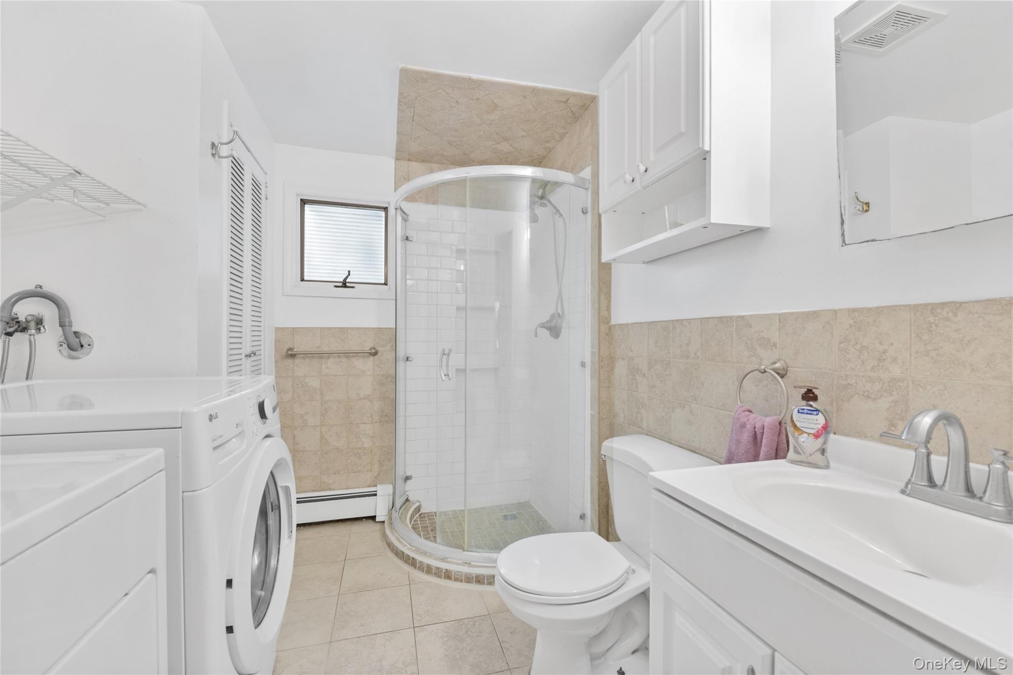 Single Family Raff  Nassau County, NY 11514, MLS-908789-14