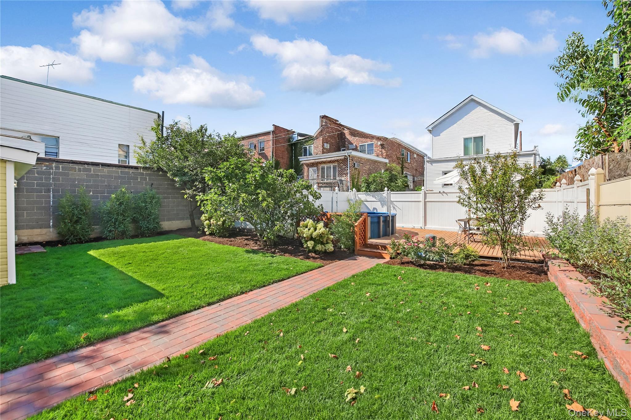 Single Family Shore  Brooklyn, NY 11235, MLS-908801-12