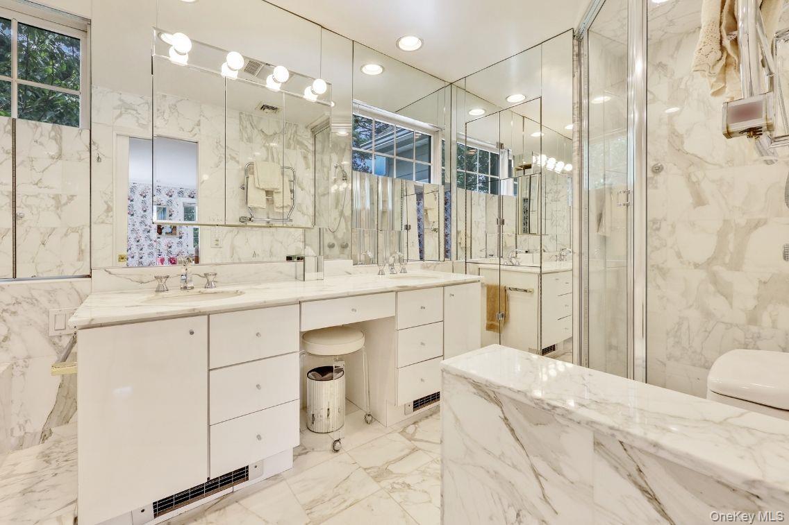 Single Family Cedar Nassau County, NY 11557, MLS-908817-23