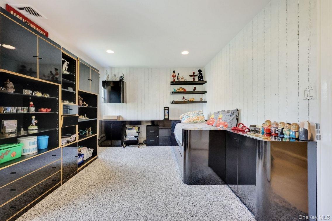 Single Family Cedar Nassau County, NY 11557, MLS-908817-27