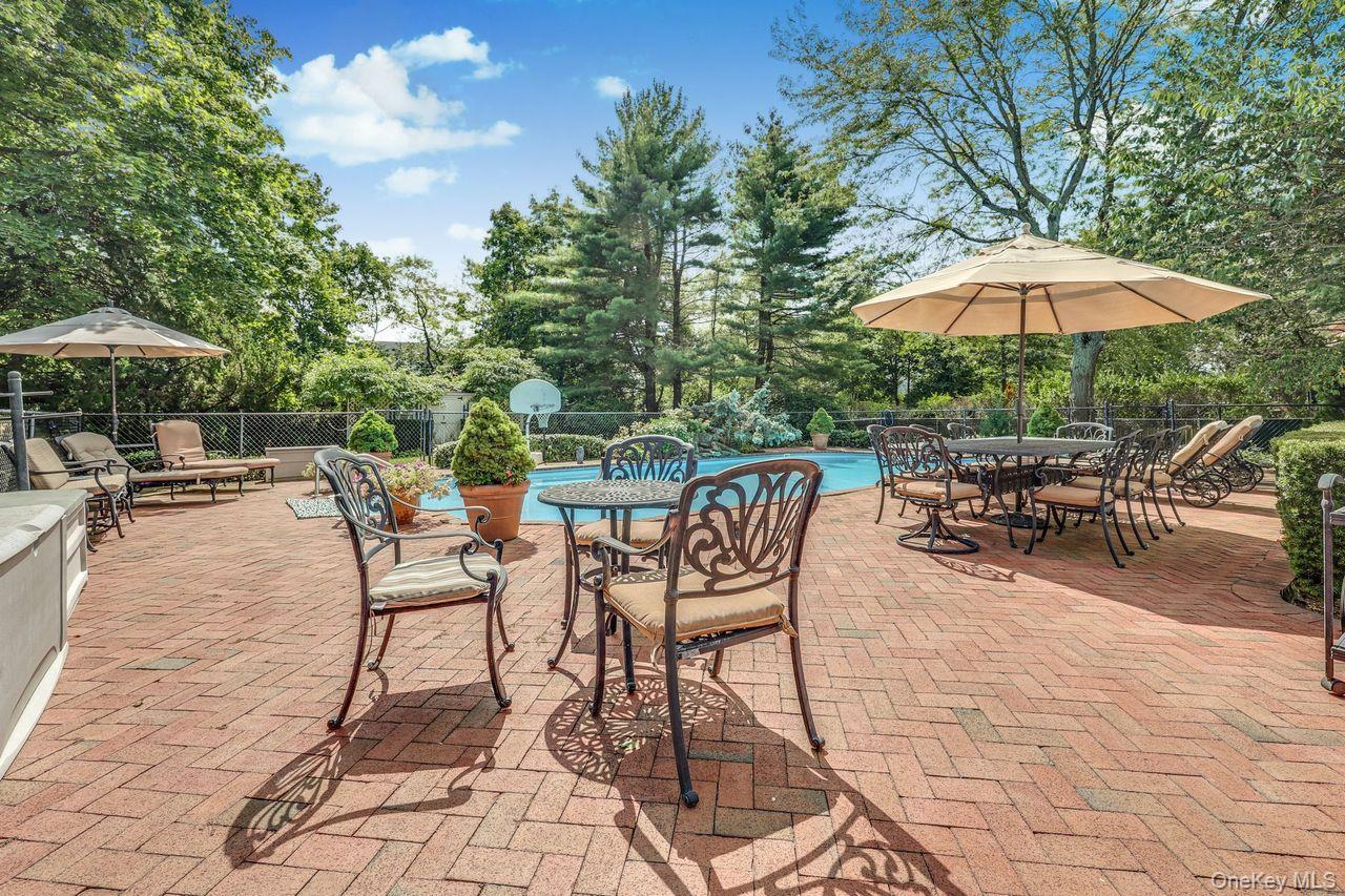 Single Family Cedar Nassau County, NY 11557, MLS-908817-37