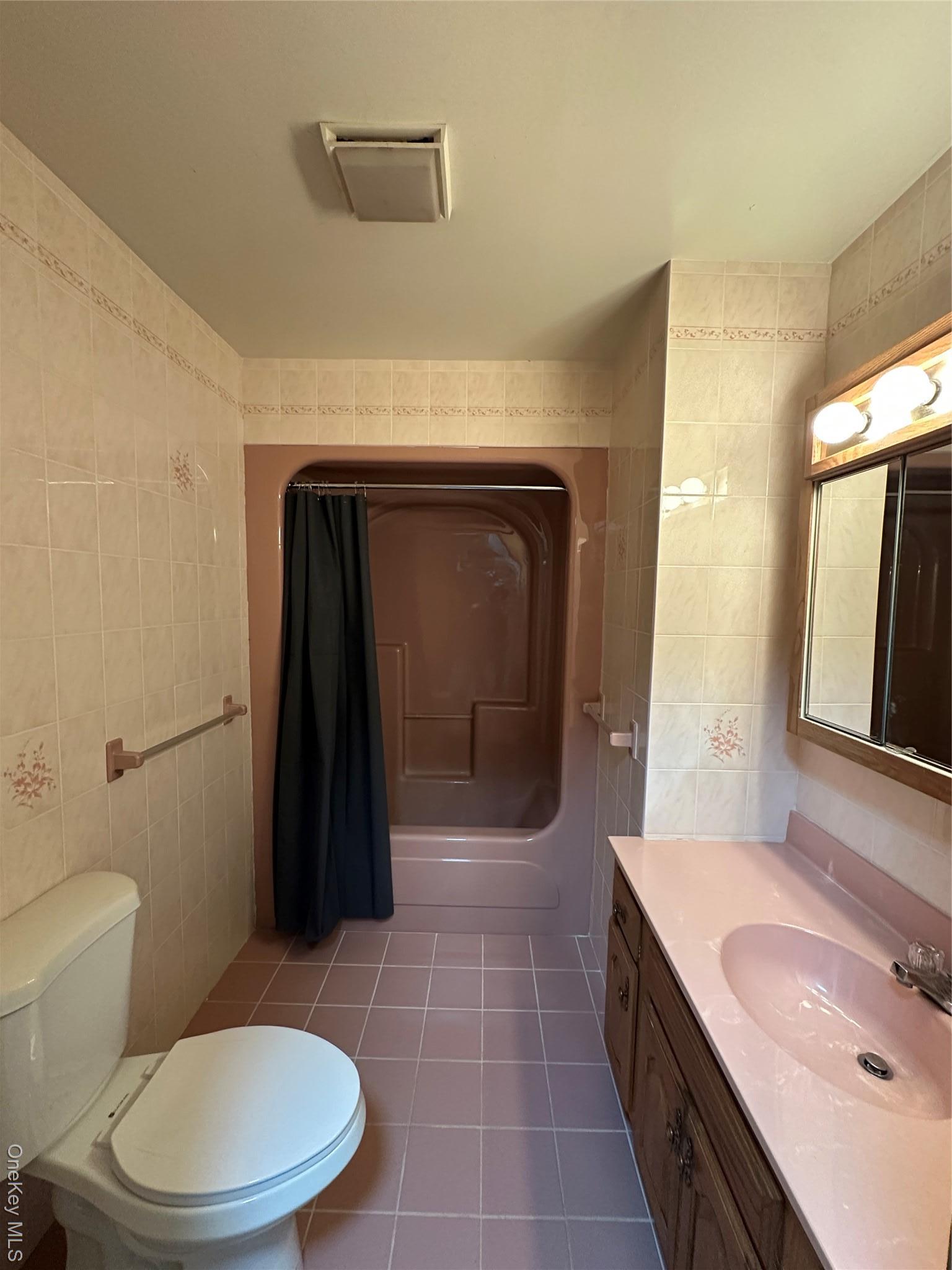 Single Family Rockland  Sullivan County, NY 12776, MLS-908852-24