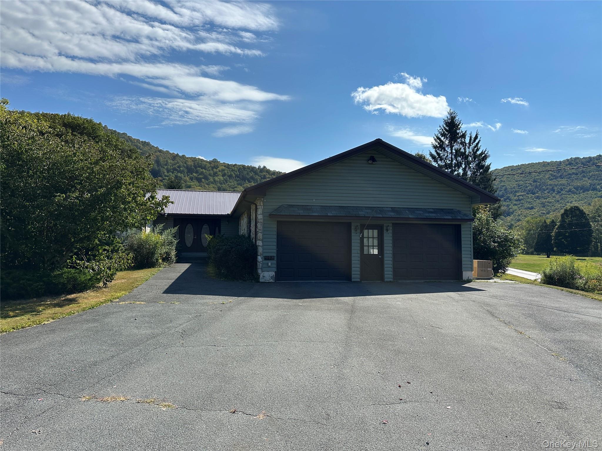 Single Family Rockland  Sullivan County, NY 12776, MLS-908852-3