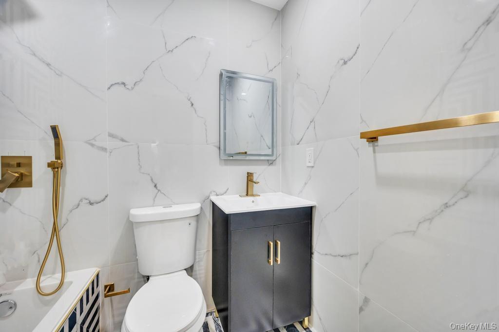 Single Family Warwick  Brooklyn, NY 11207, MLS-908869-14