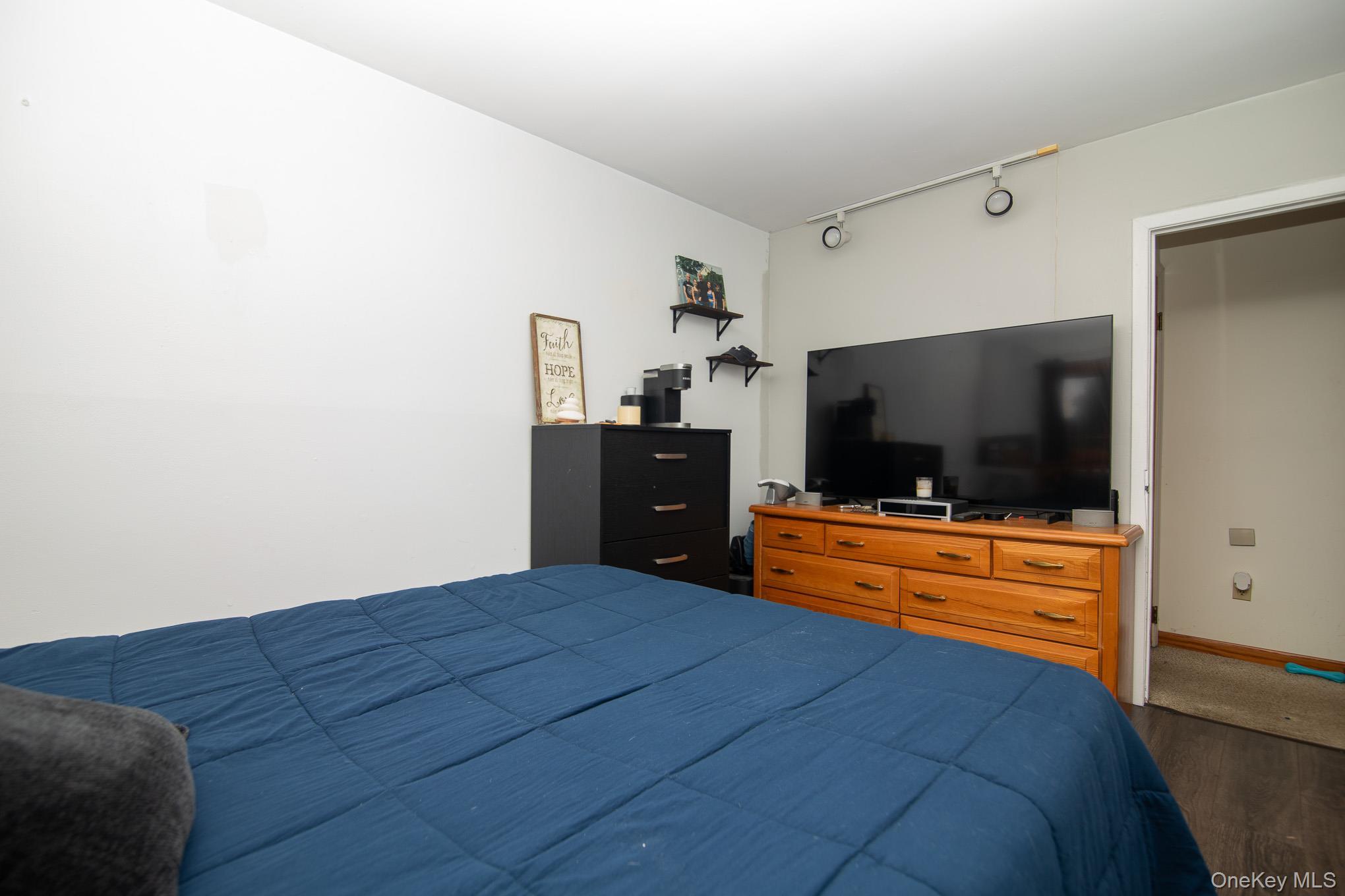 Single Family Continental Orange County, NY 10992, MLS-908890-33