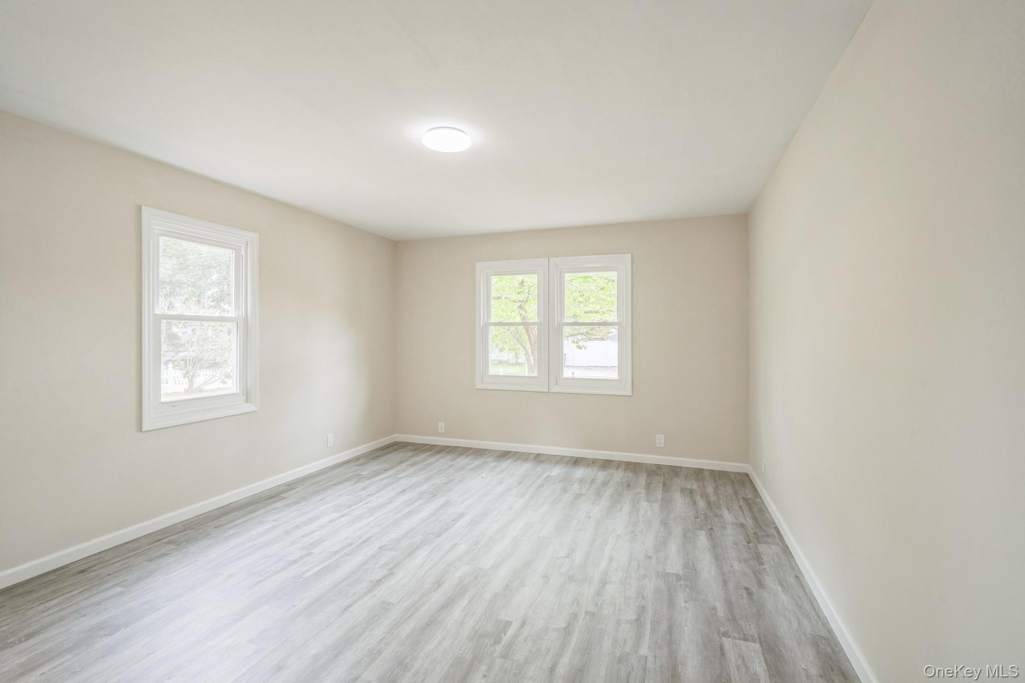 Single Family Highland Suffolk County, NY 11772, MLS-908891-11