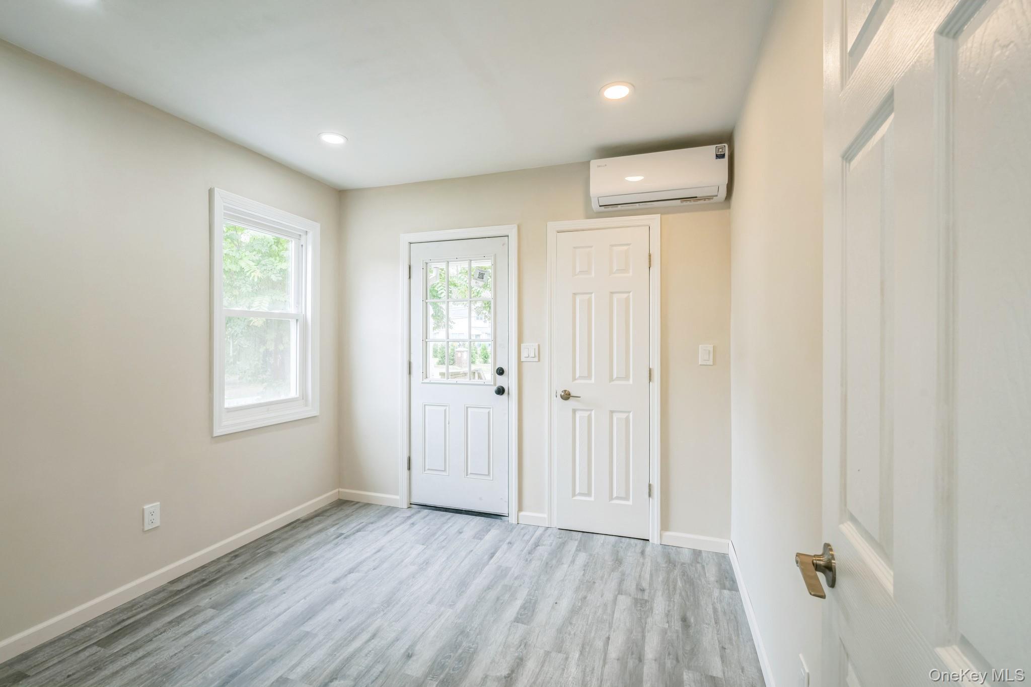 Single Family Highland Suffolk County, NY 11772, MLS-908891-5