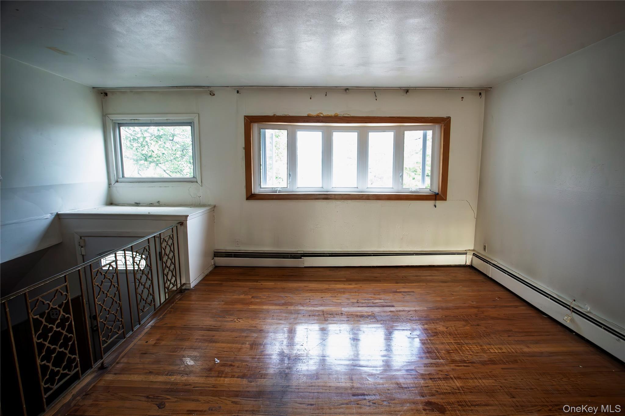 Single Family Westside Nassau County, NY 11520, MLS-908958-3