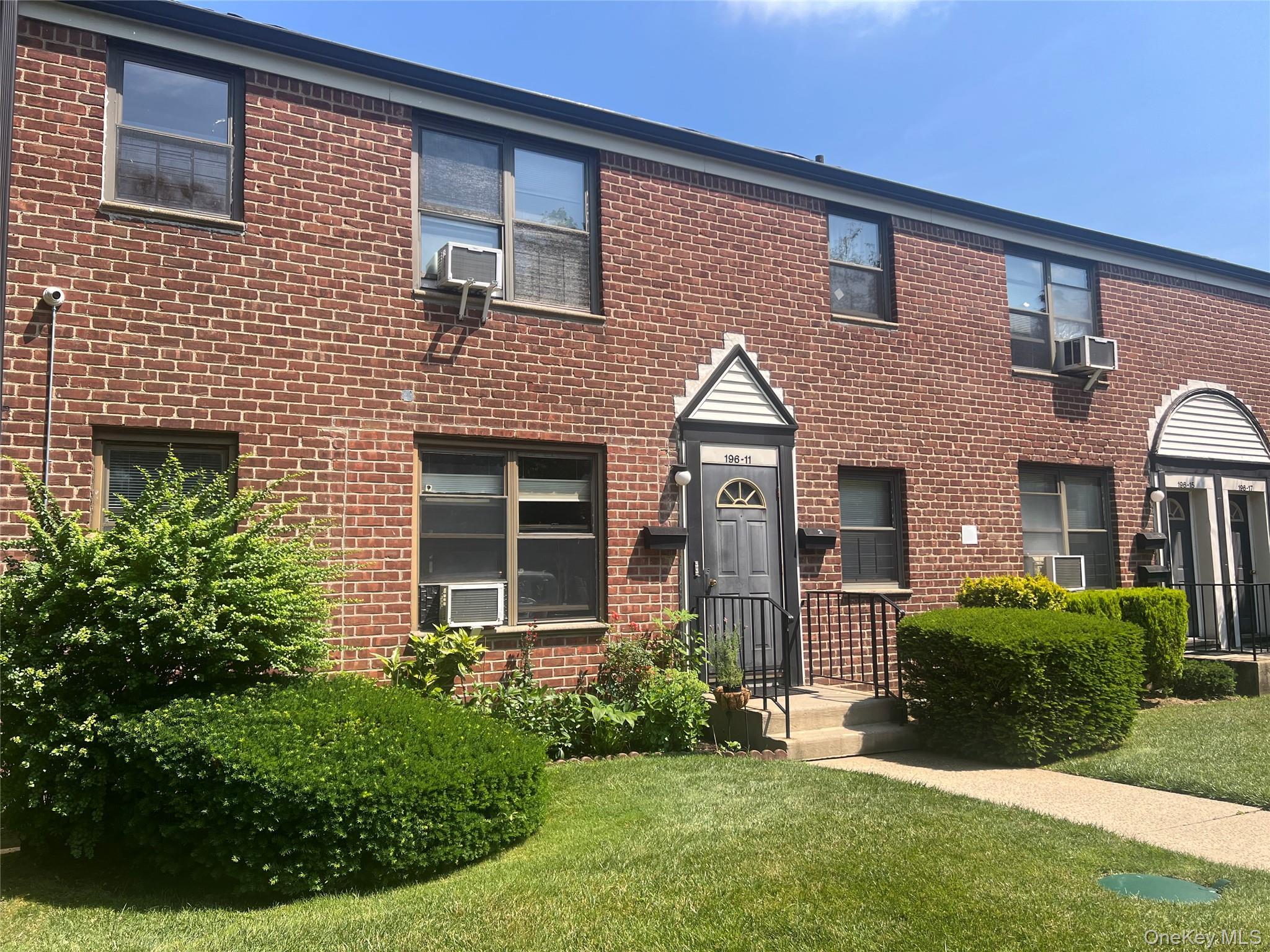 Coop 69th  Queens, NY 11365, MLS-908962-2