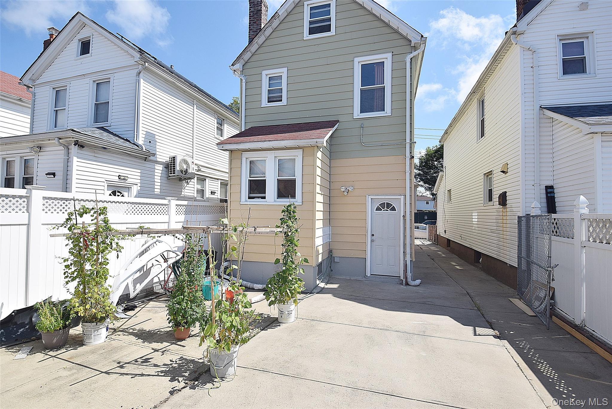 Single Family 118th  Queens, NY 11420, MLS-908969-31