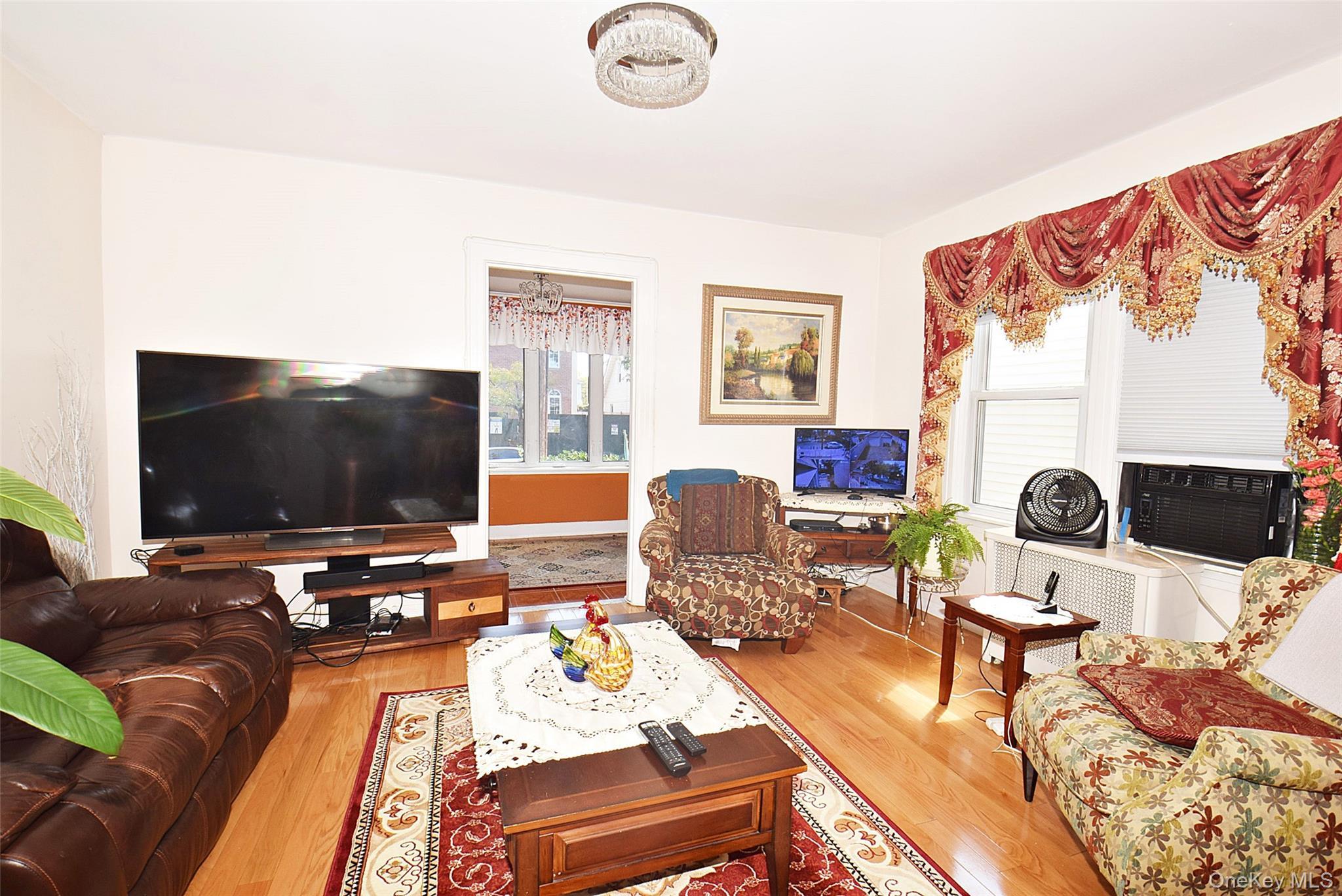 Single Family 118th  Queens, NY 11420, MLS-908969-5