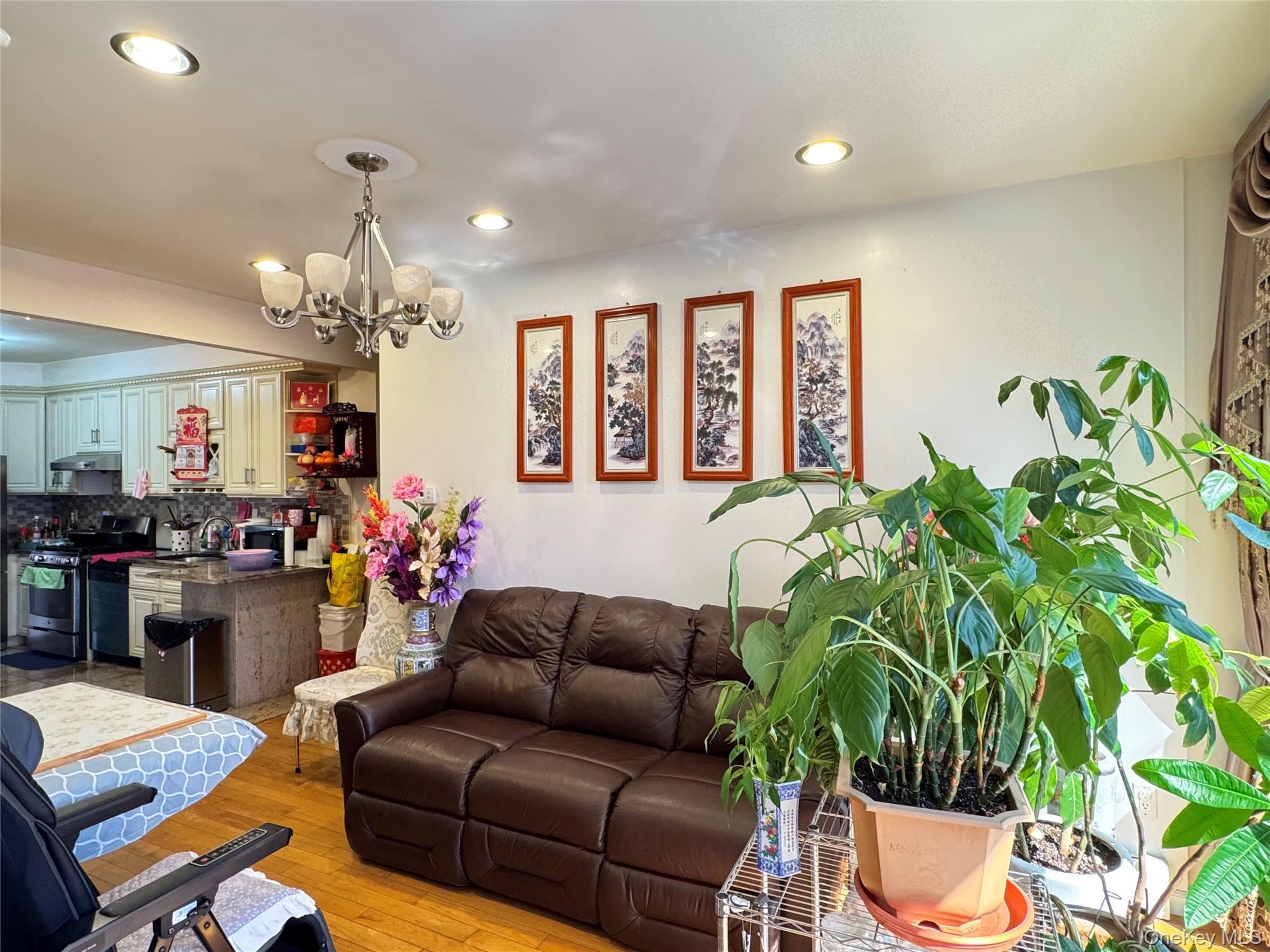 Single Family 162nd  Queens, NY 11358, MLS-908998-3