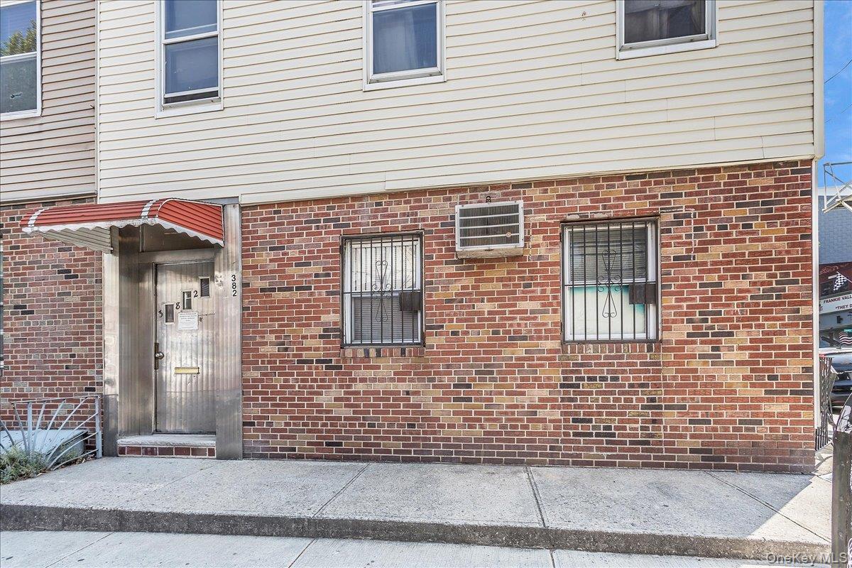 Single Family Manhattan Brooklyn, NY 11211, MLS-909007-10