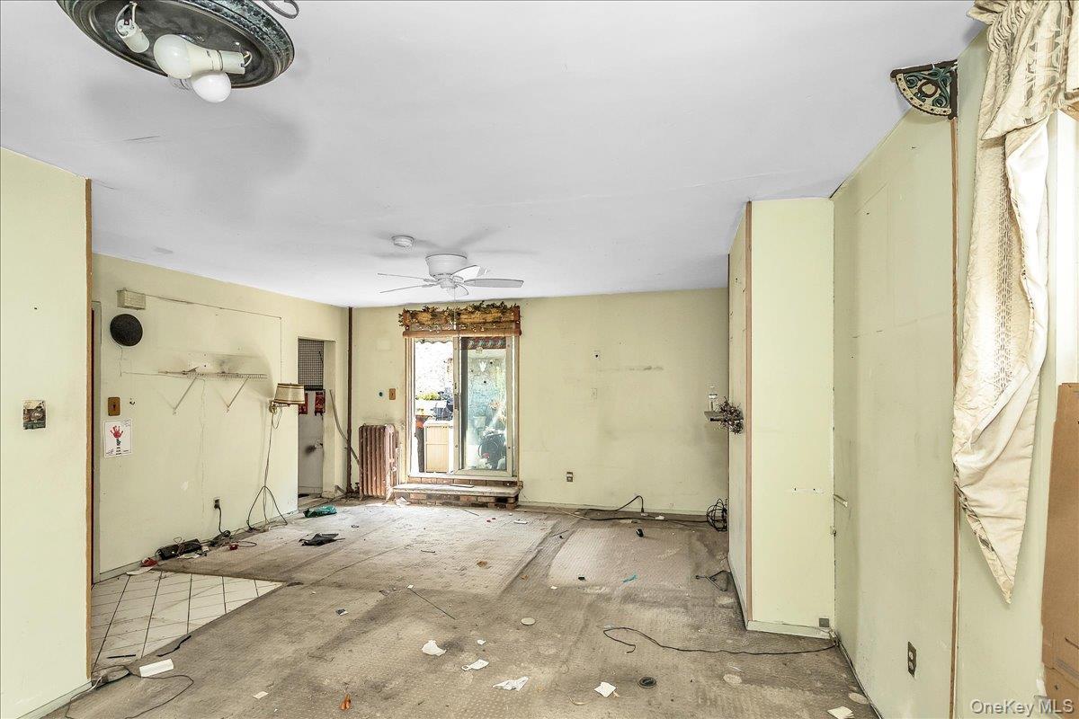 Single Family Manhattan Brooklyn, NY 11211, MLS-909007-16