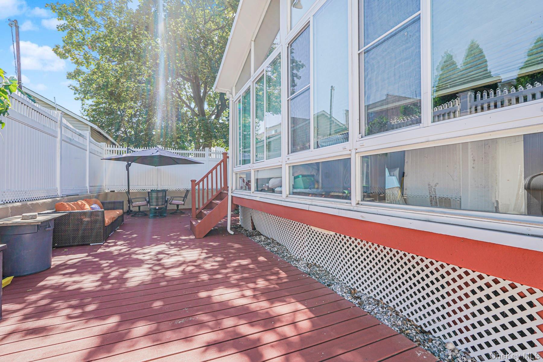 Single Family Virginia Staten Island, NY 10305, MLS-909008-25