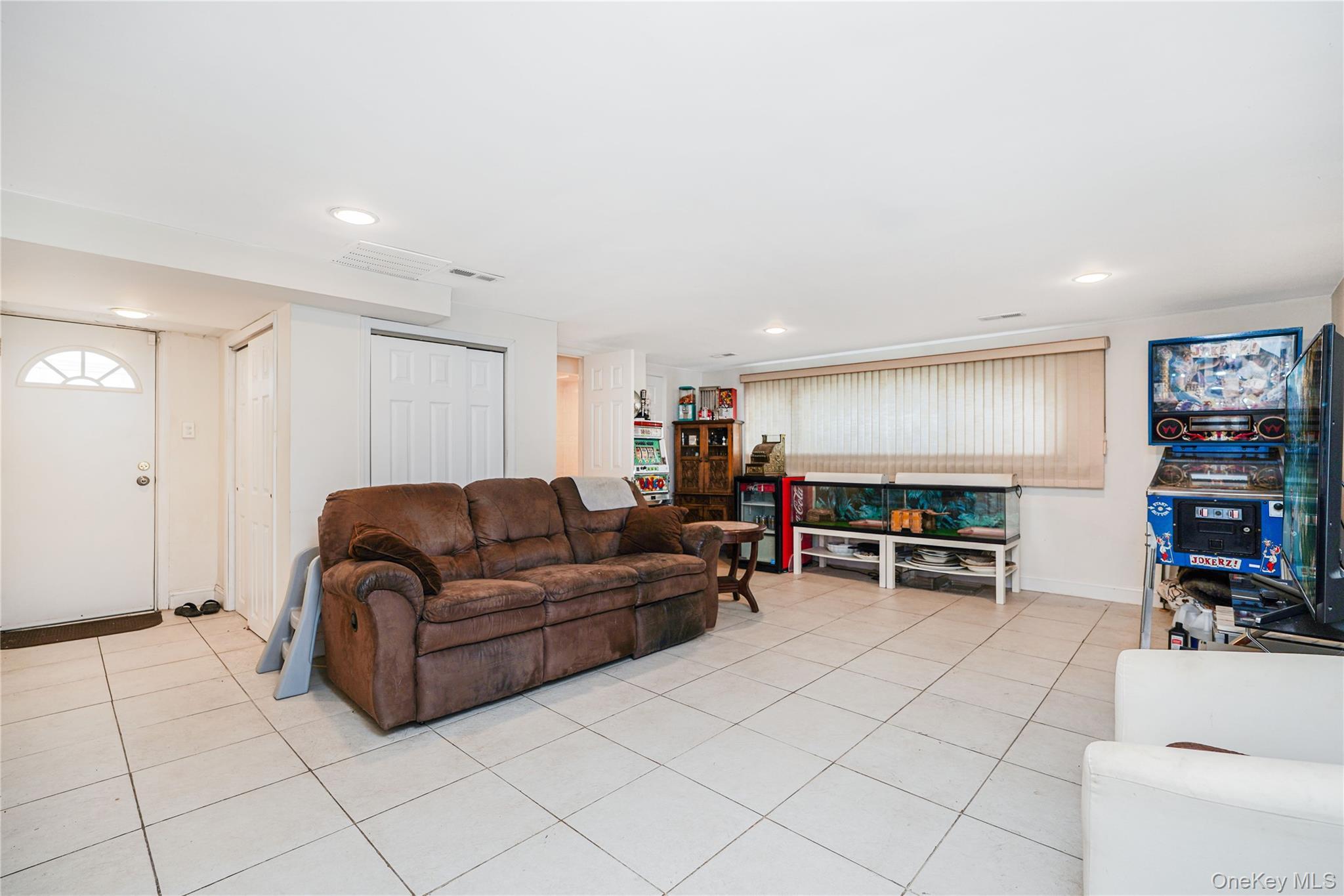 Single Family Merrill  Staten Island, NY 10314, MLS-909017-26