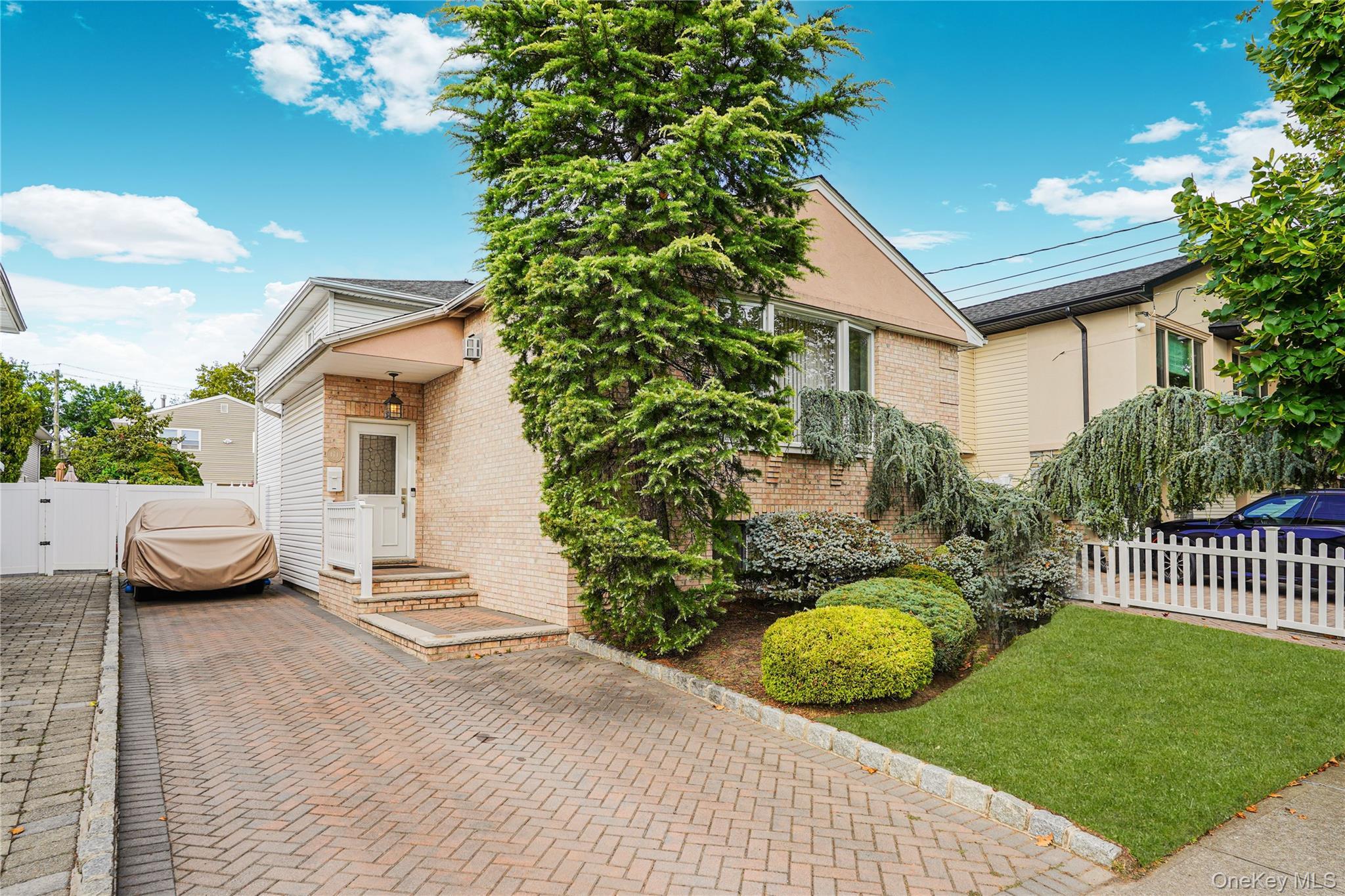 Single Family Merrill  Staten Island, NY 10314, MLS-909017-33