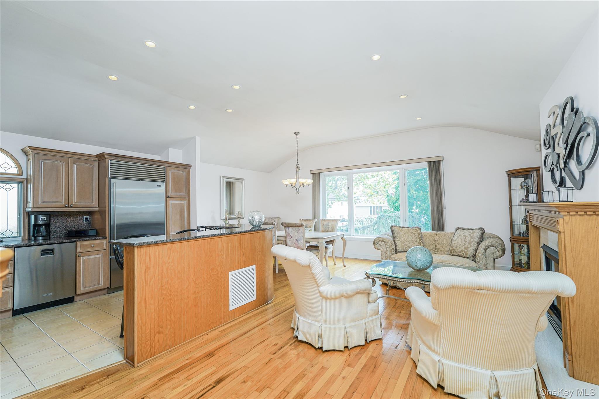 Single Family Merrill  Staten Island, NY 10314, MLS-909017-5