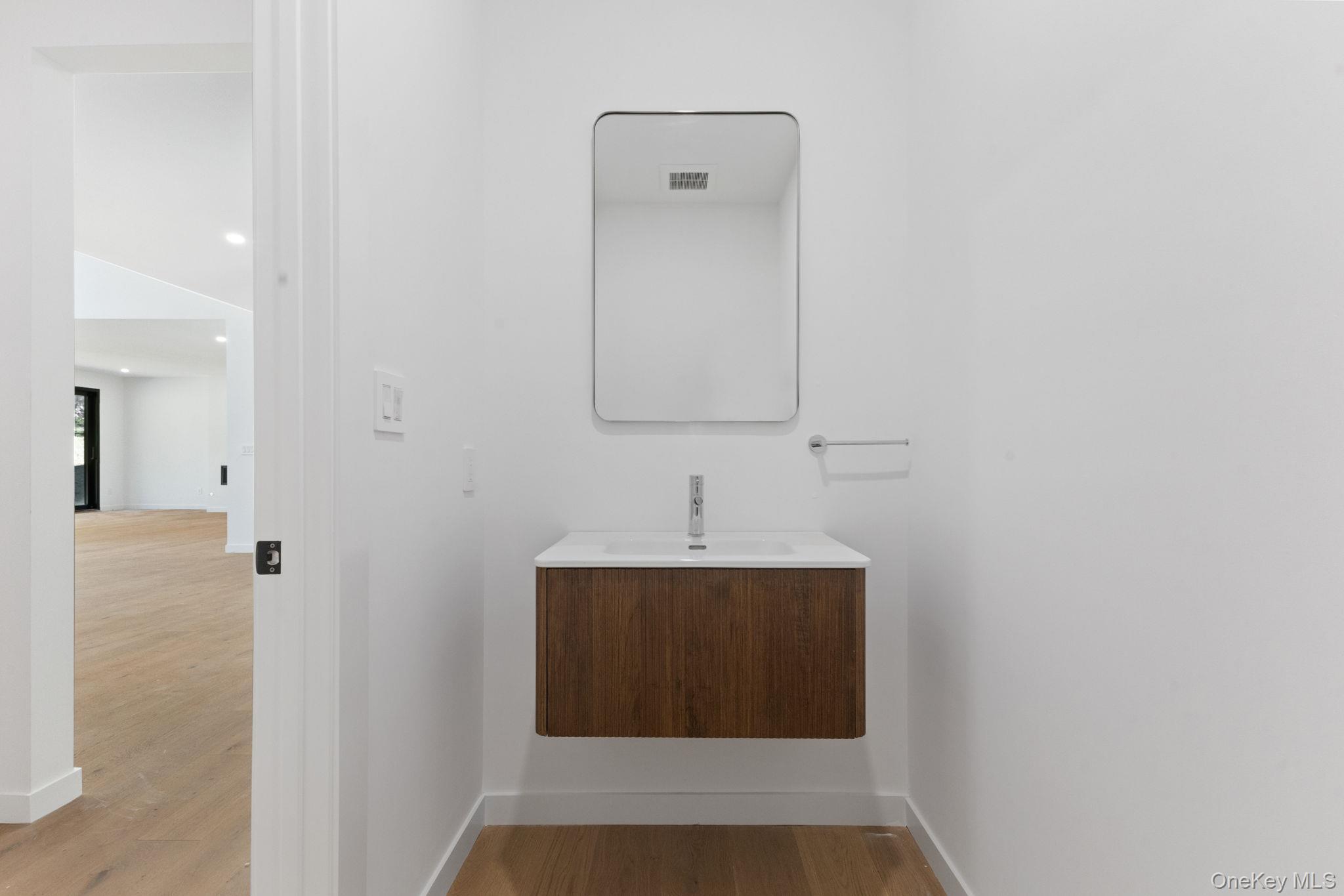 Single Family Mclain Westchester County, NY 10549, MLS-909029-27