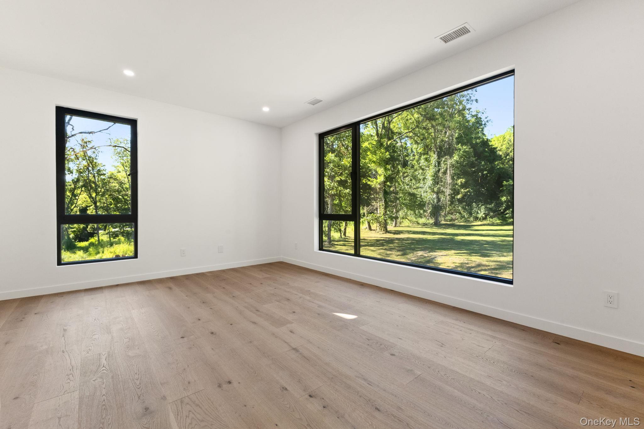 Single Family Mclain Westchester County, NY 10549, MLS-909029-44