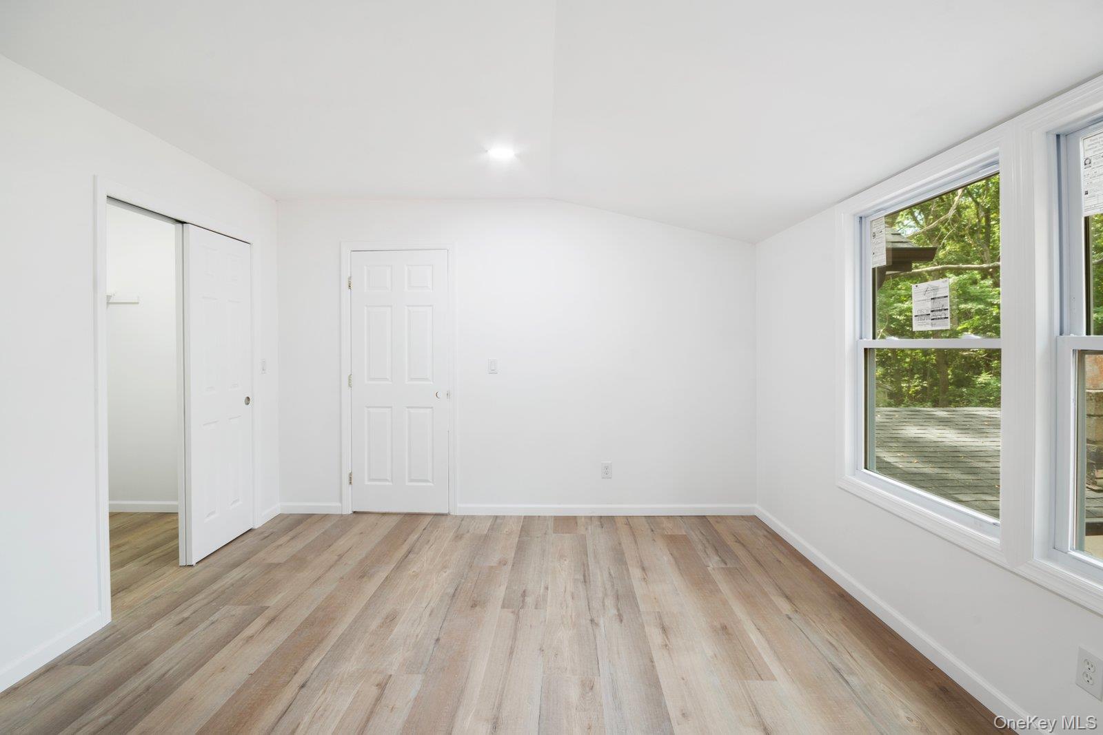 Single Family Avondale  Suffolk County, NY 11967, MLS-909040-11