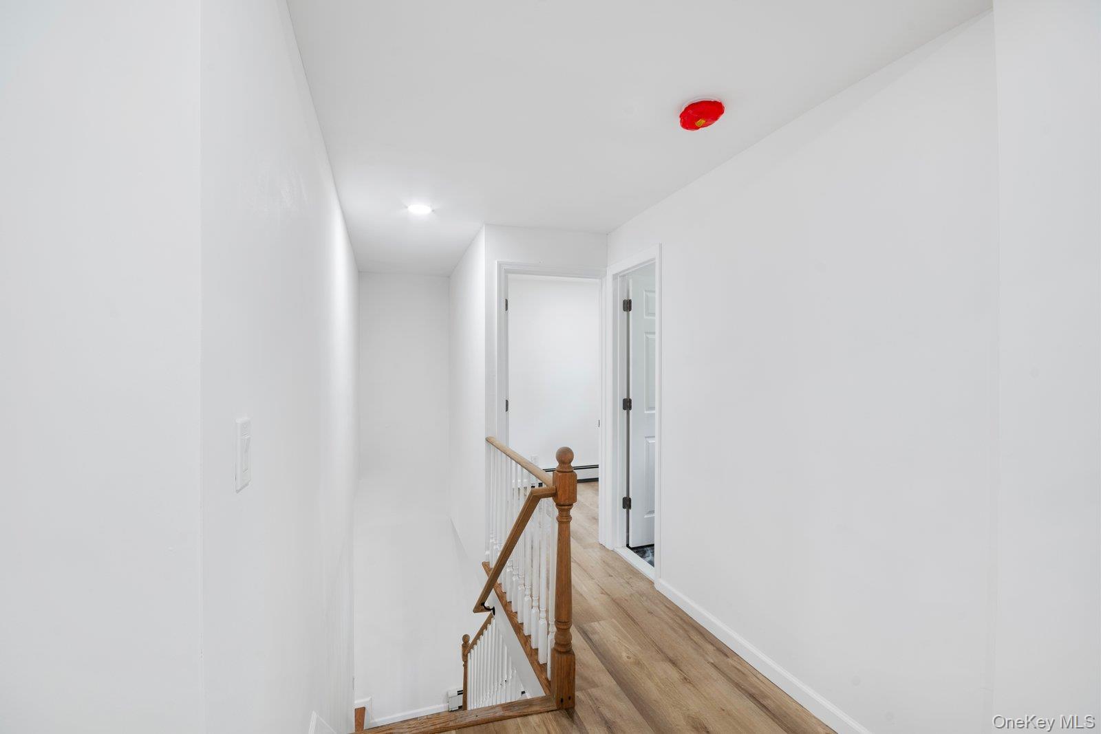 Single Family Avondale  Suffolk County, NY 11967, MLS-909040-9