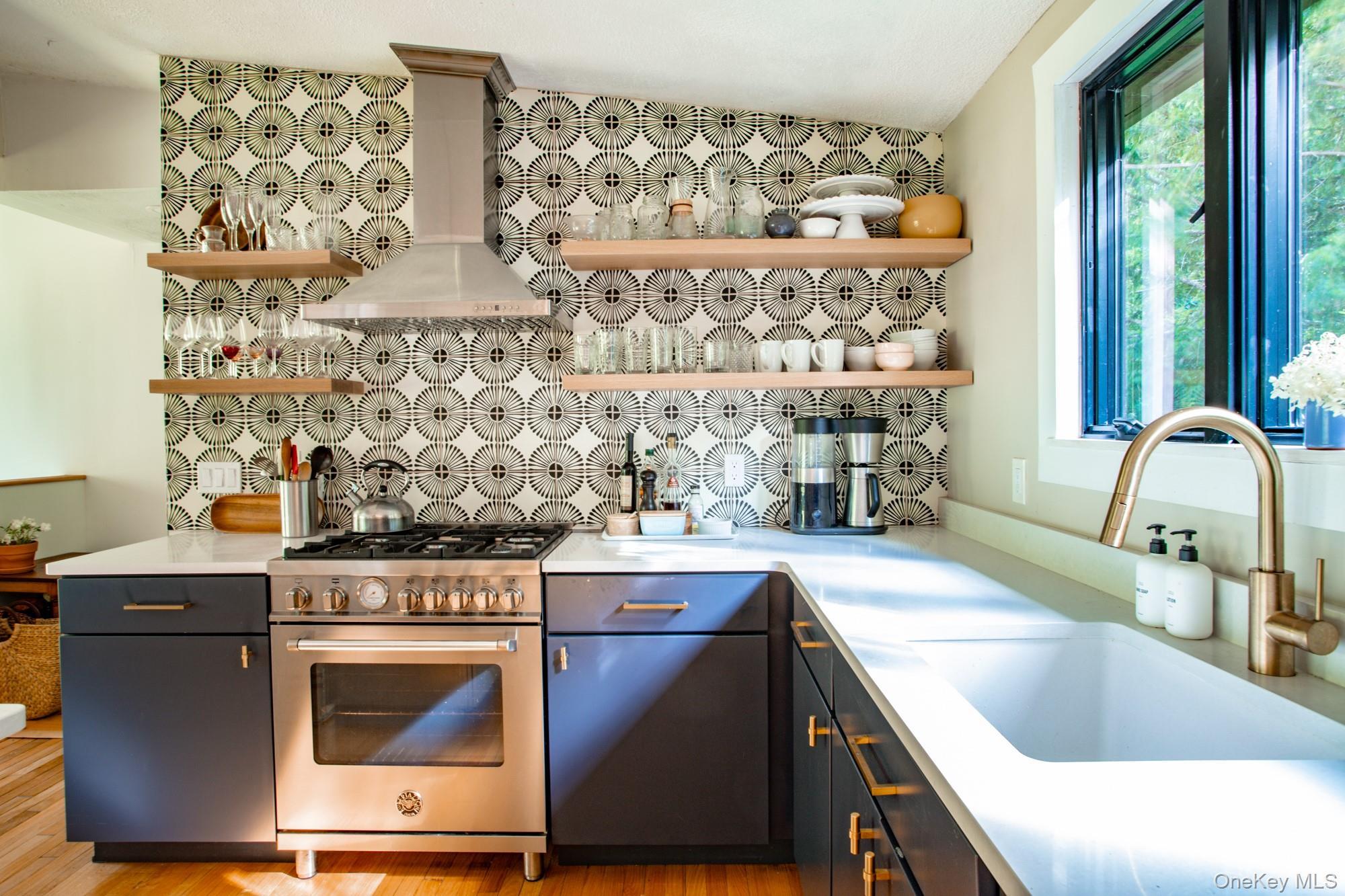 Single Family Saw Mill Ulster County, NY 12725, MLS-909096-12