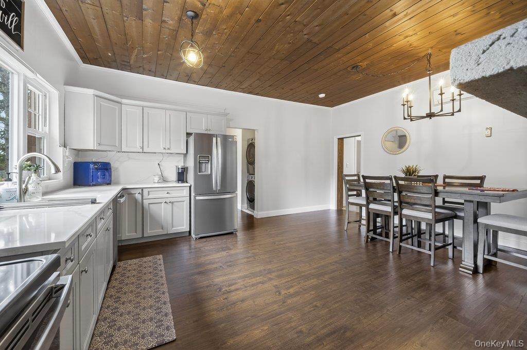 Single Family Stag Forest Sullivan County, NY 12777, MLS-909135-11