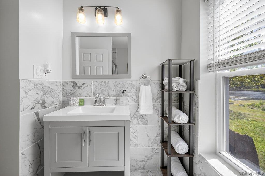 Single Family Stag Forest Sullivan County, NY 12777, MLS-909135-23