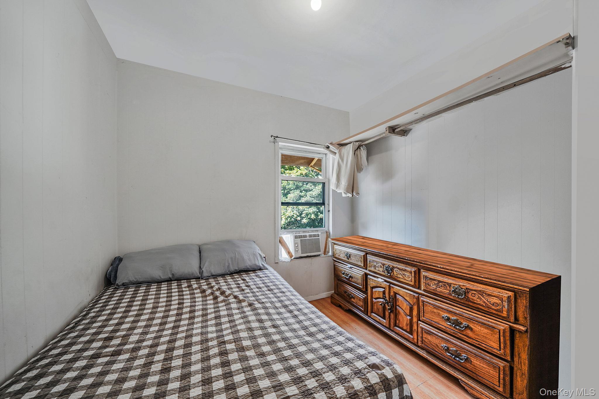 Single Family 110th Queens, NY 11418, MLS-909172-13