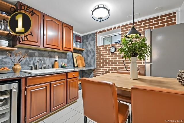 Single Family Alderton  Queens, NY 11374, MLS-909178-22