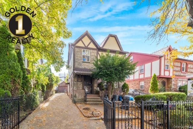 Single Family Alderton  Queens, NY 11374, MLS-909178-28